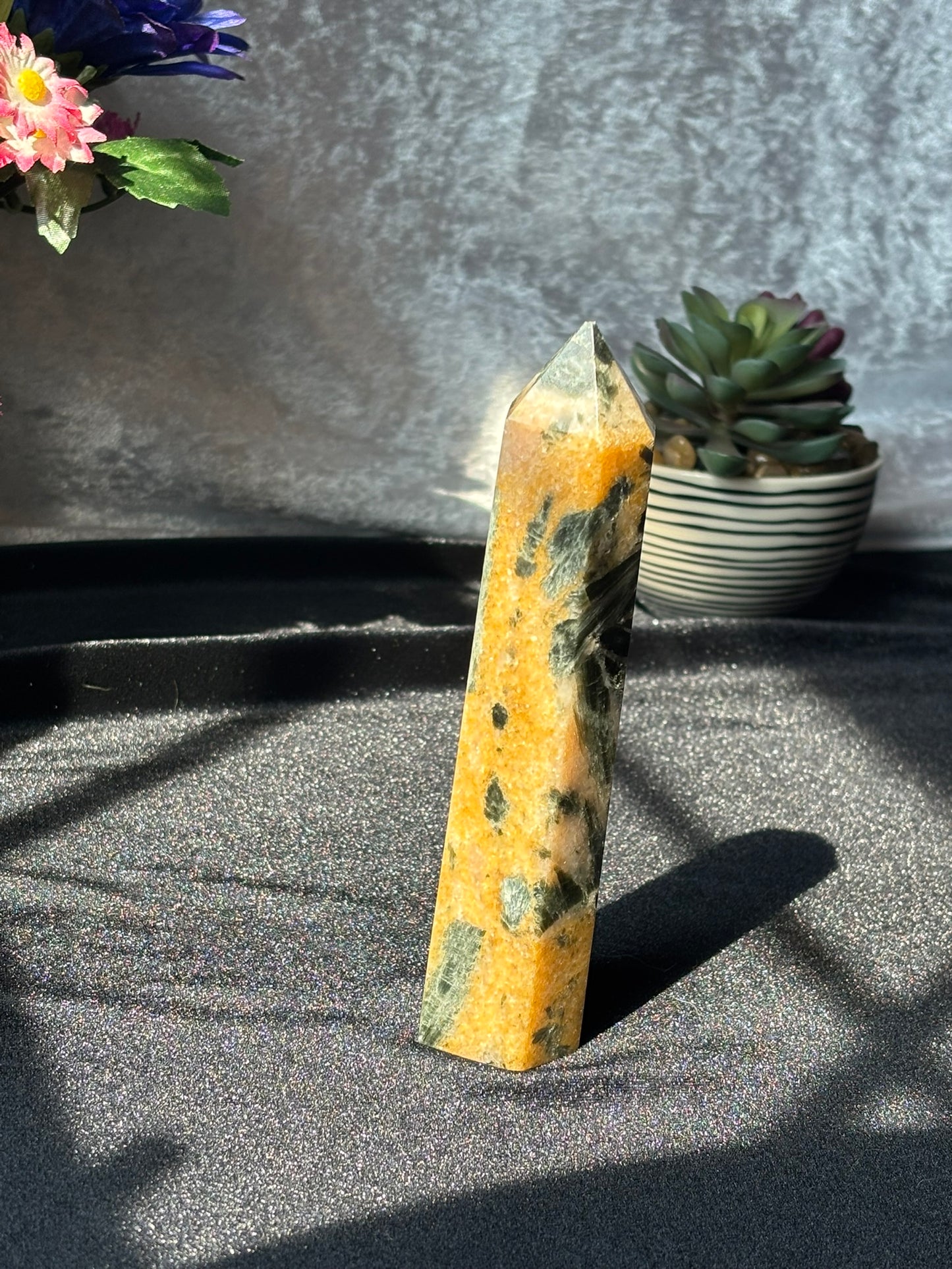 Seraphinite w. Sunstone Tower