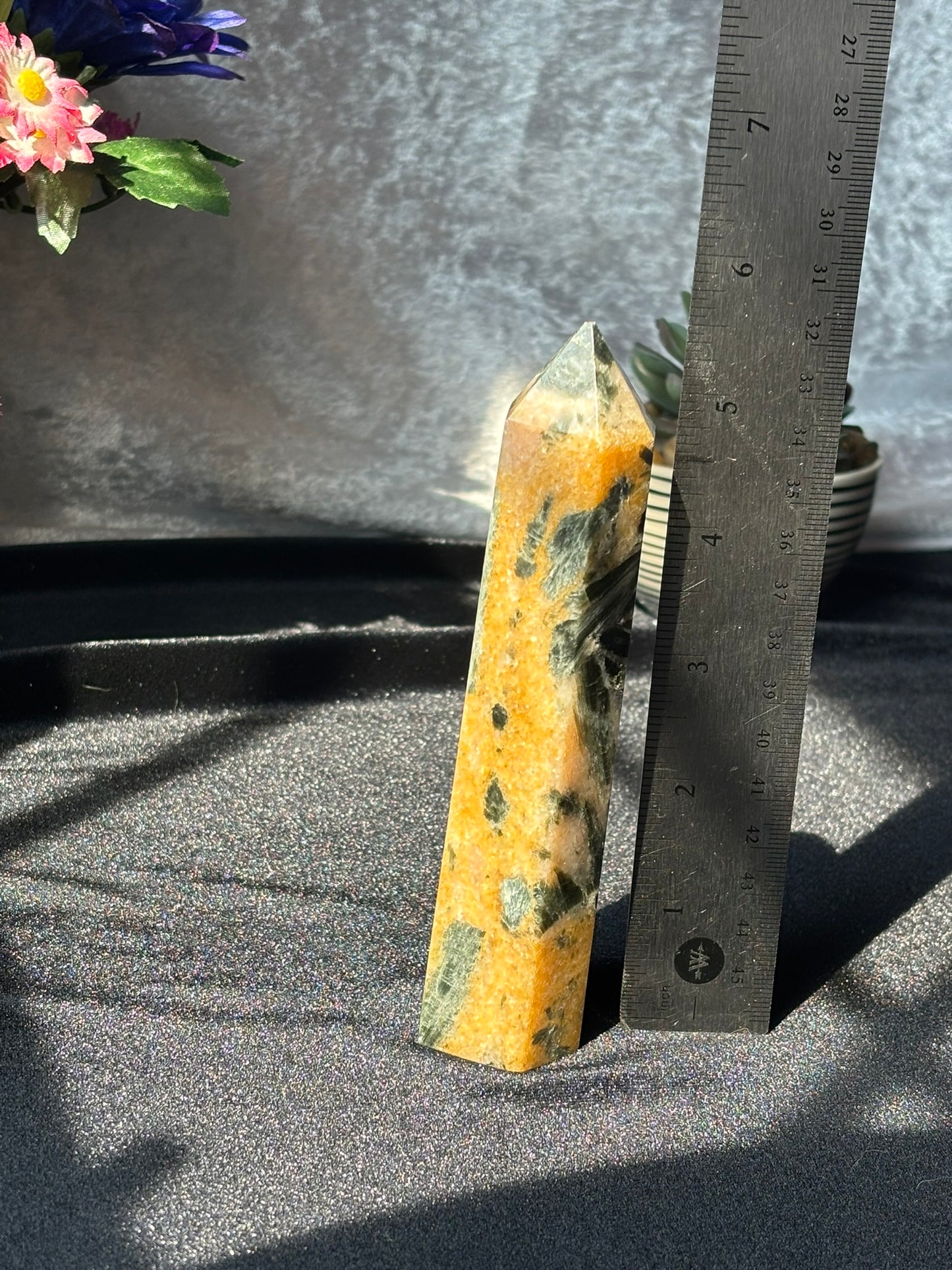 Seraphinite w. Sunstone Tower