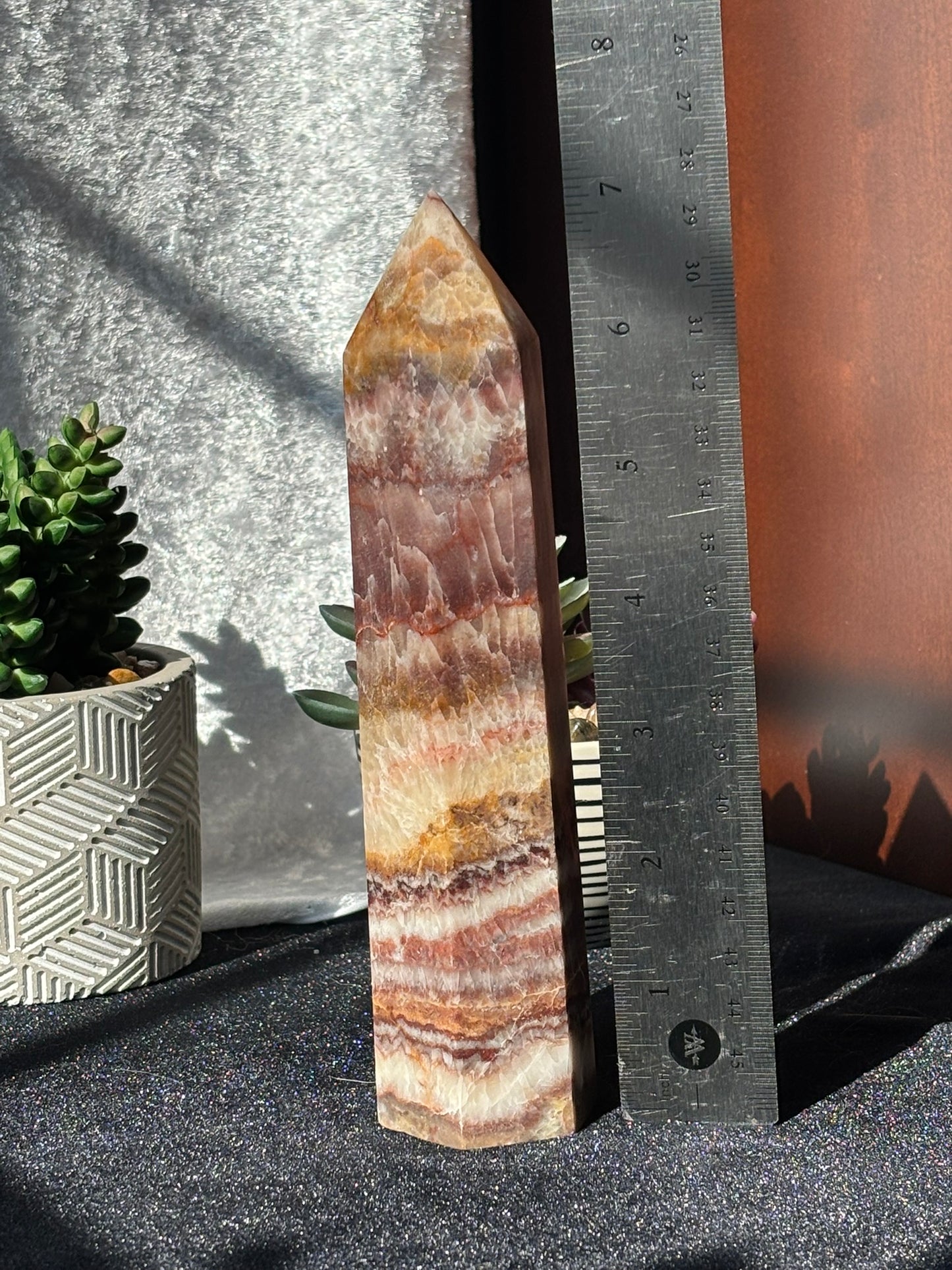 Dali Jasper Tower