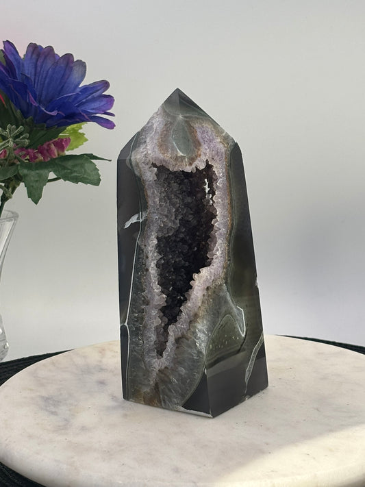 Black Agate Druzy Greenish Tower