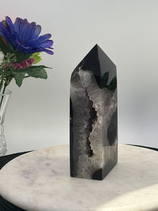 Black Agate Druzy Slim Tower