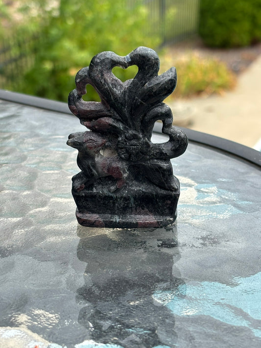 Arfvedsonite w/ Garnet 9 Tail Fox carving