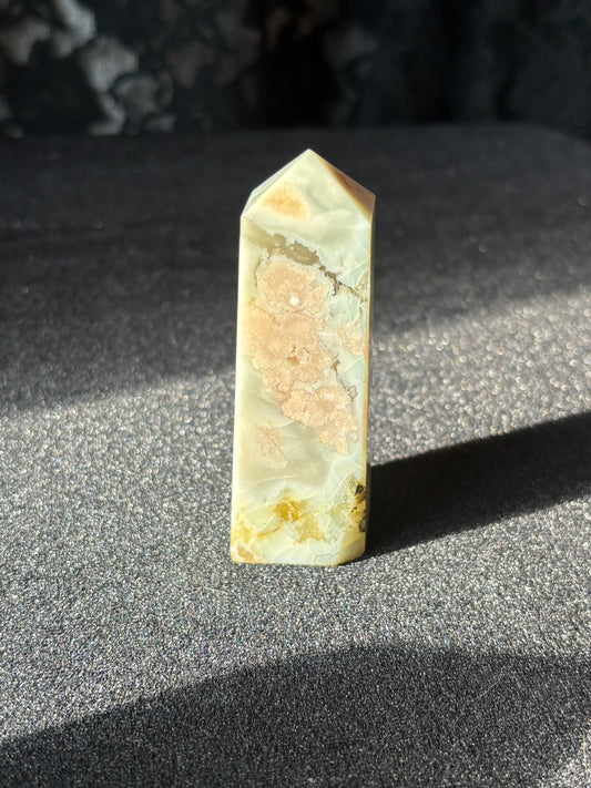 Green Flower Agate Tower