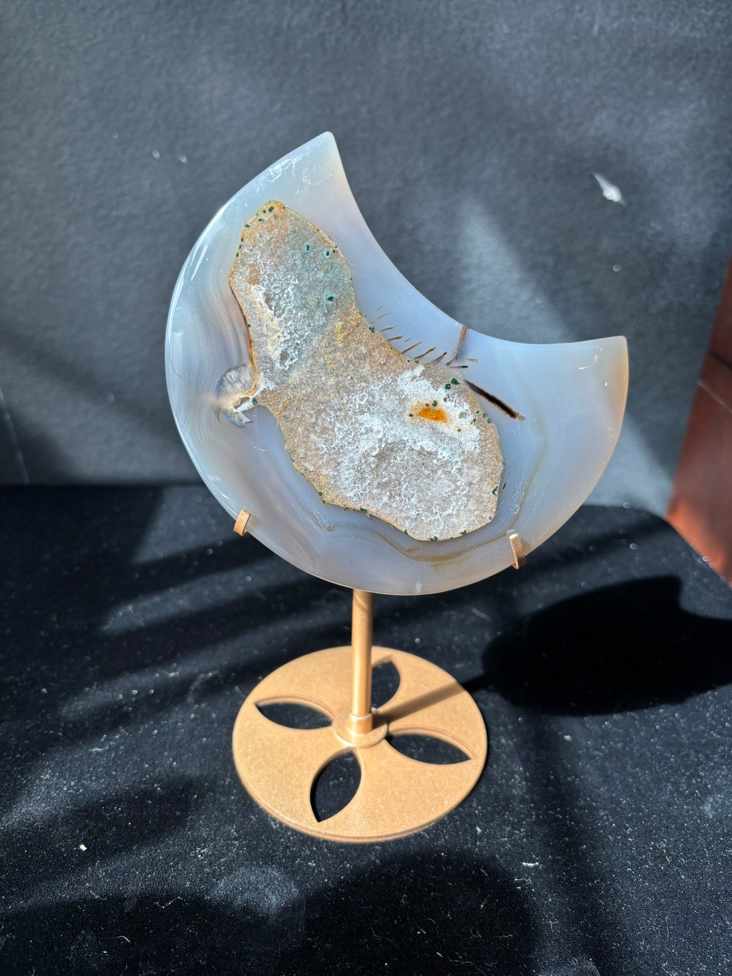 Agate Moon