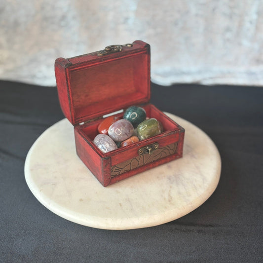 Box of Tumbles w. Mystery Carving