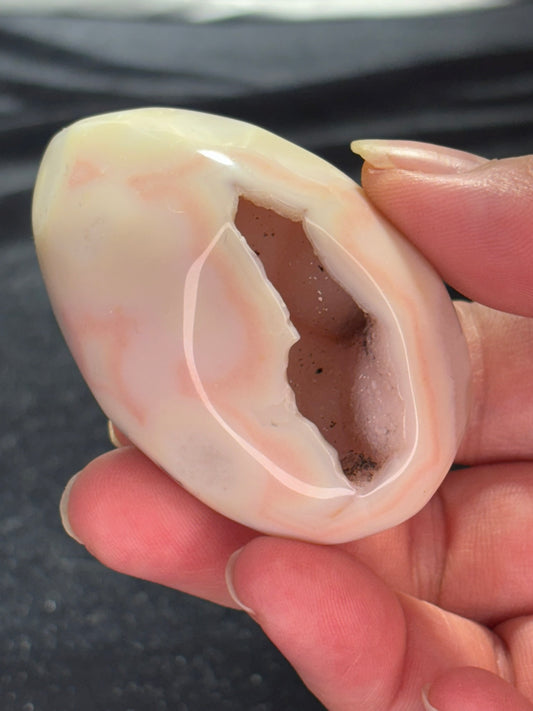 Agate Geode Egg Carving