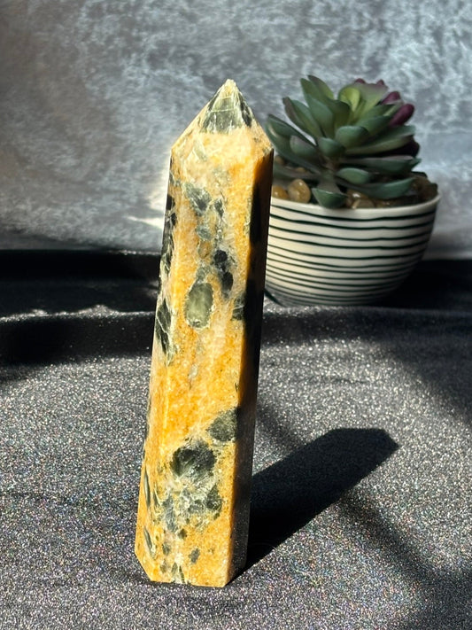 Seraphinite w. Sunstone Tower