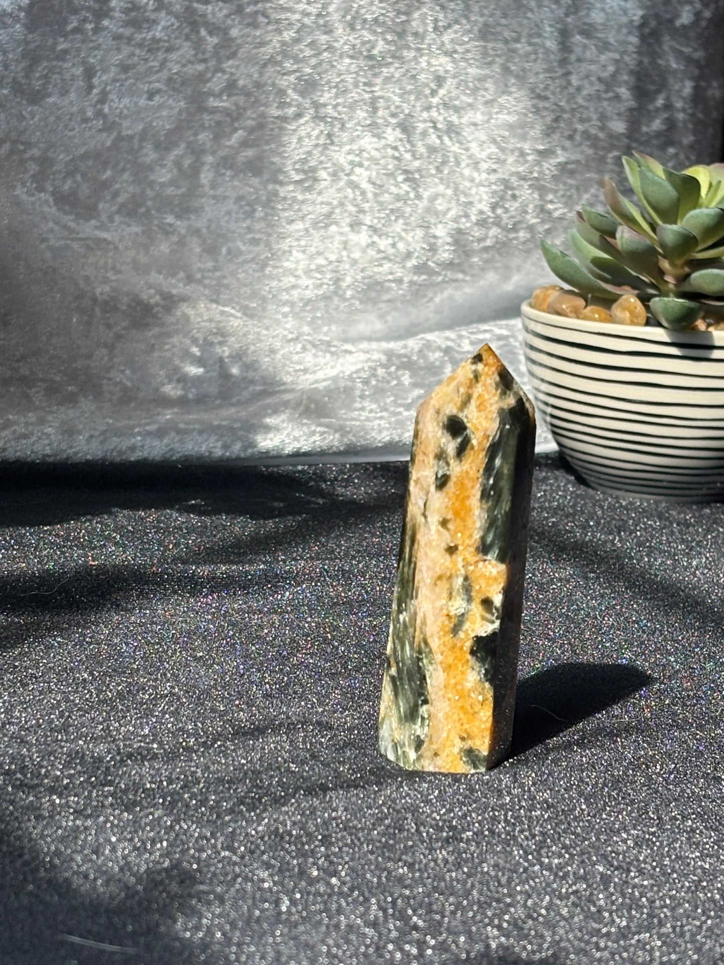 Seraphinite w. Sunstone Tower