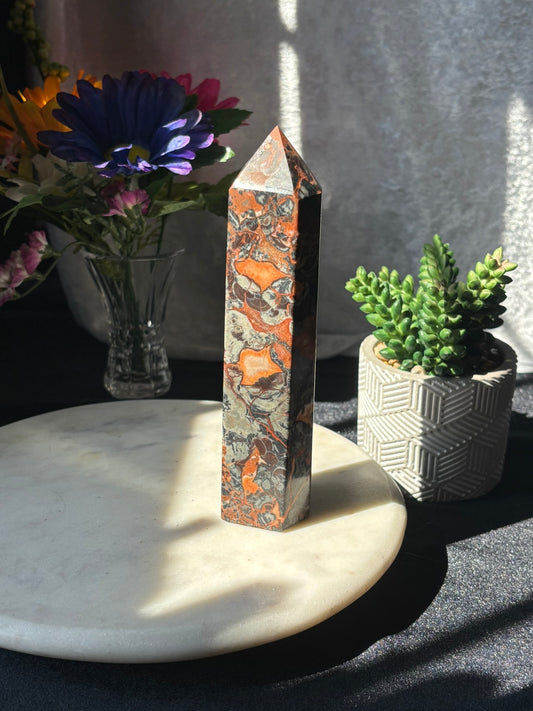 Black Money Agate Tower