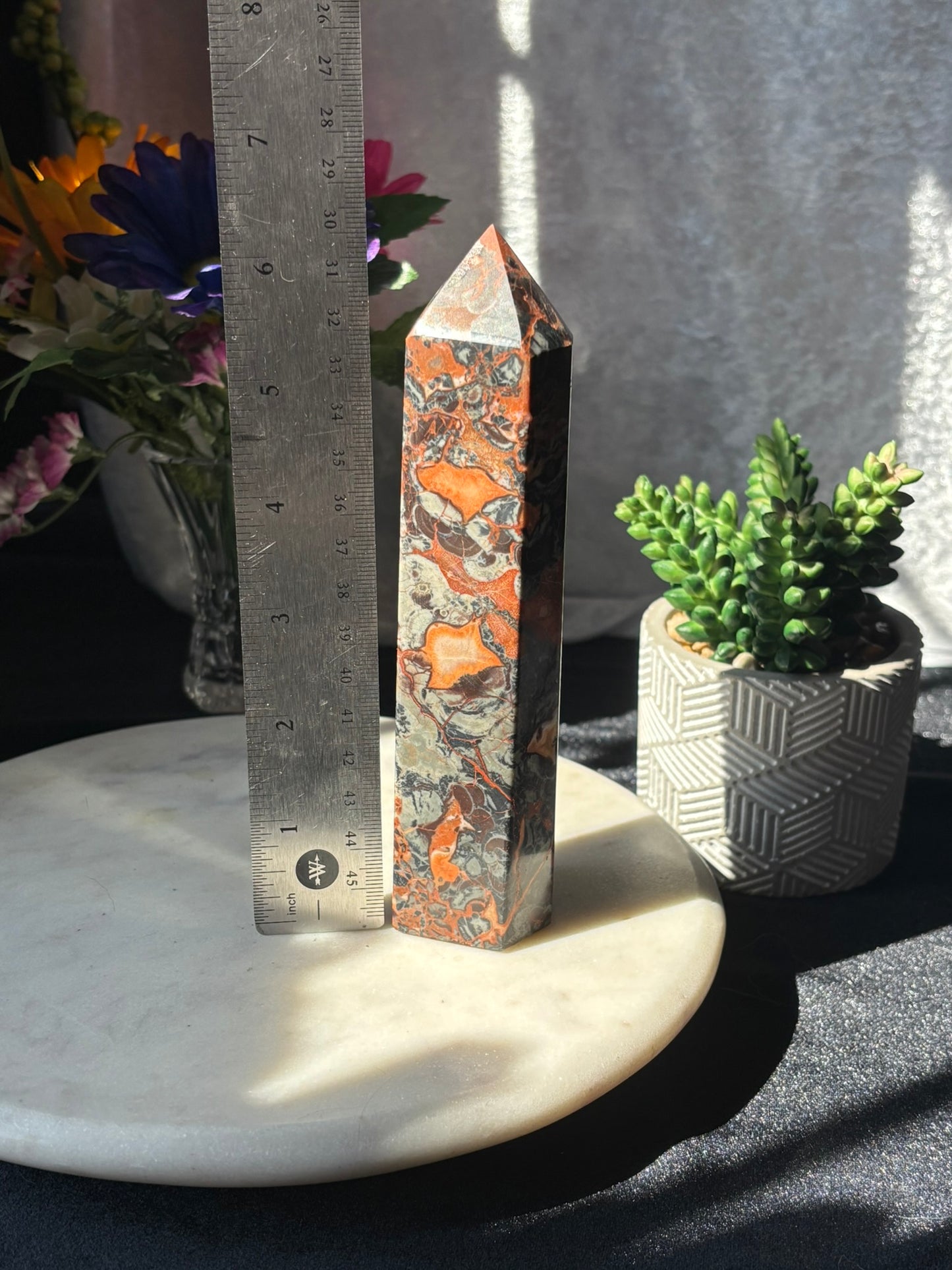 Black Money Agate Tower